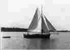 s/y FALKEN - uppvisningssegling vid Arholma 1946 (2)